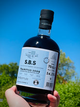 Indlæs billede til gallerivisning S.B.S Mauritius 2009 New French Oak &amp; Moscatel Cask Selected by Romhatten
