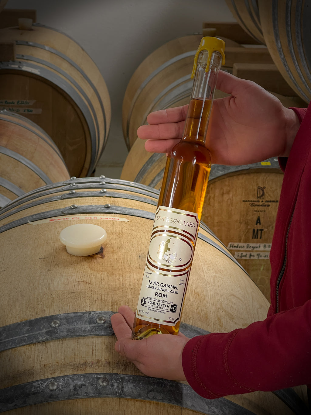 Skærsøgaard 12 år gammel dansk single cask rom, 35 cl