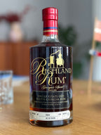 Richland Rum 2011 Romhatten Cask #2 på bordet